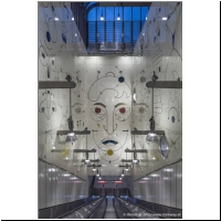 Wien, U-Bahn-Linie U1 (03610381).jpg